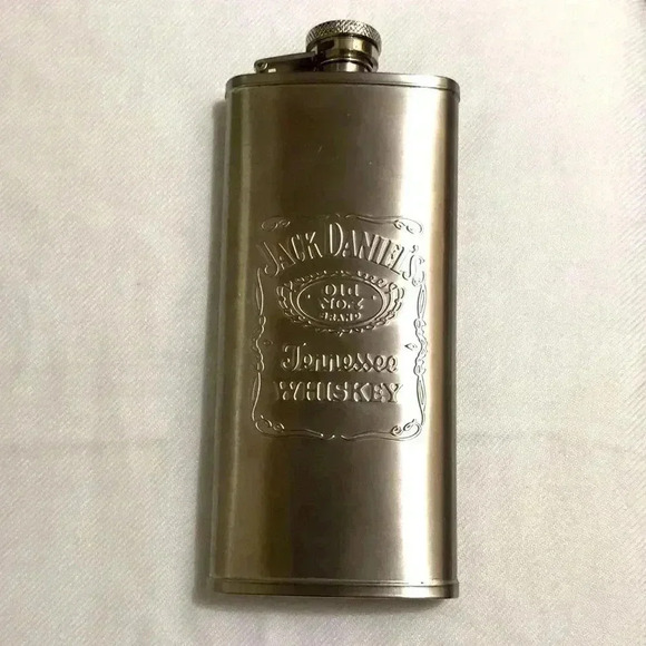 Jack Daniels Tennessee whiskey flask - Picture 1 of 5